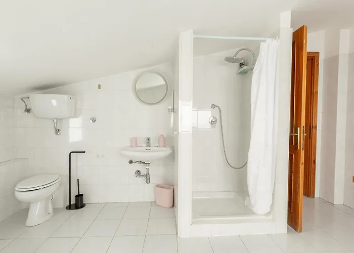 Spacebility Airport - Self Check-in Apartamento