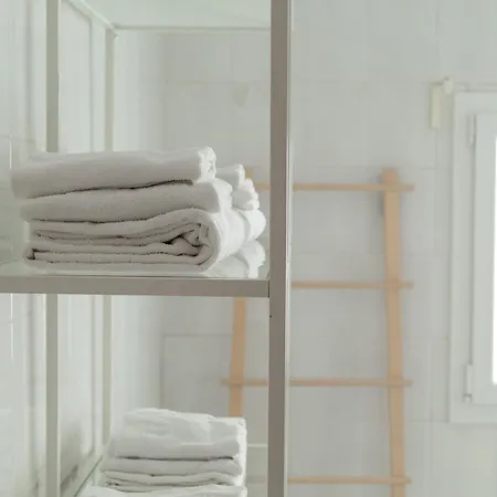 Spacebility Airport - Self Check-in Apartamento *